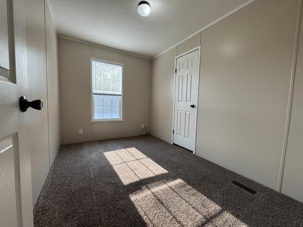 2016 Redman 1670202RA Mobile Home