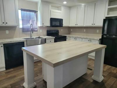 Photo 4 of 8 of home located at 1601 E. Jackson St., #146 Macomb, IL 61455