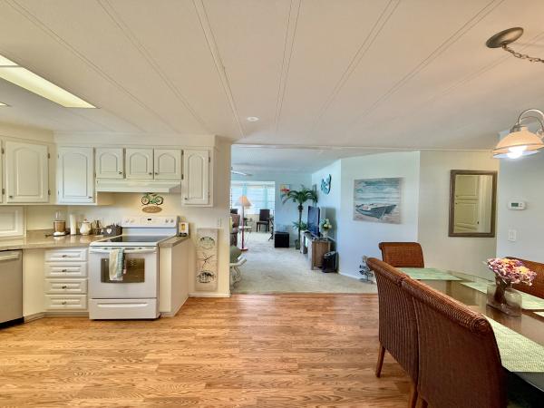 1982 ELDO Mobile Home For Sale