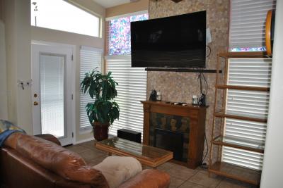 Photo 5 of 16 of home located at 200 S. Dolliver St, Site 377 Pismo Beach, CA 93449