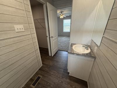 Photo 5 of 11 of home located at 7494 Golf Vista Blvd. #258 San Antonio, TX 78244