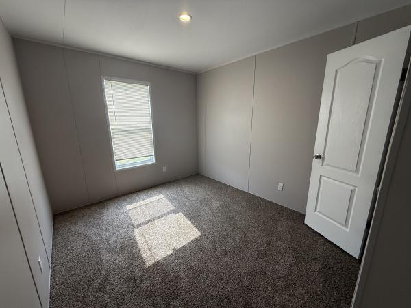 2022 CHAMPION 12RM2852A Mobile Home