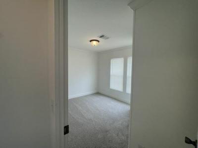 Photo 5 of 16 of home located at 125 Forest Drive Leesburg, FL 34788