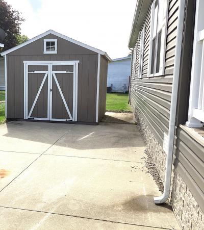 Photo 2 of 16 of home located at 12344 Conservation Trail Shelby Township, MI 48315