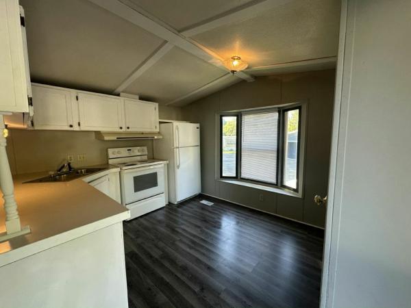 1989 Springbrook  Home