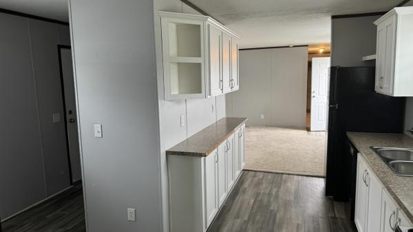 Photo 1 of 2 of home located at 286 N. Harewood Lot 281 Grand Rapids, MI 49548