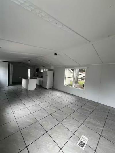 Photo 5 of 9 of home located at 3118 Dudley Rd Lot 60 West Columbia, SC 29170