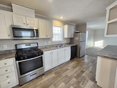 Mobile Home at 571 Delaware Belleville, MI 48111