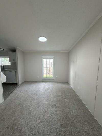Photo 5 of 10 of home located at 2443 Carl Ct, #93 Wixom, MI 48393