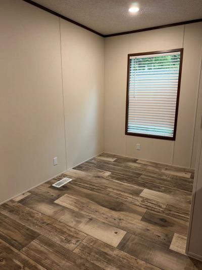 Photo 5 of 15 of home located at 2500 E Main St Lot #49 Belleville, IL 62221