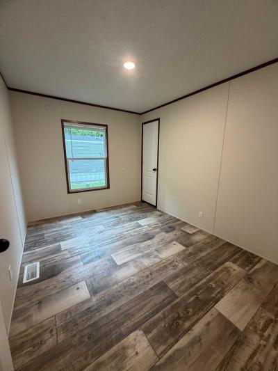Photo 3 of 15 of home located at 2500 E Main St Lot #49 Belleville, IL 62221