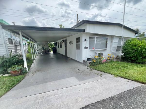 Photo 1 of 2 of home located at 8705 South Tamiami Trail #146 Sarasota, FL 34238
