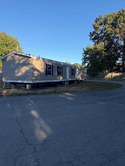 Mobile Home at 304 Wilma Avenue, Lot #87 Louisville, KY 40229