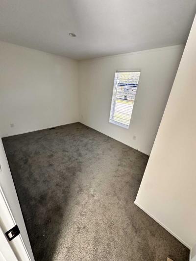Photo 4 of 11 of home located at 10601 Hulser Rd. Utica, NY 13502