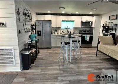Photo 5 of 38 of home located at 1806 W Gleneagles Road Unit C Ocala, FL 34472