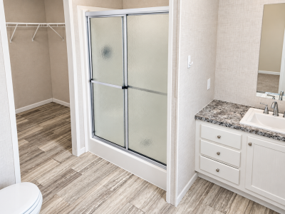 Photo 4 of 6 of home located at 6111 Sun Valley Dr El Paso, TX 79924