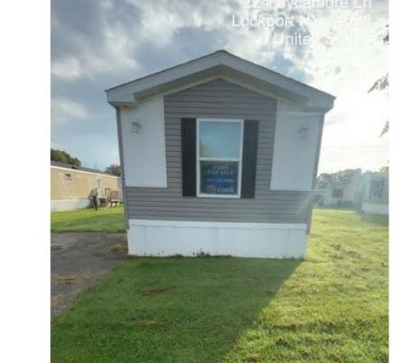 2018 Commodore Mobile Home For Sale