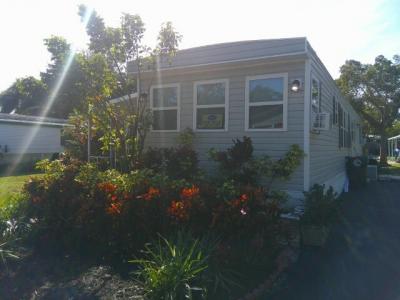 Photo 2 of 22 of home located at 4510 NW 69th St, #J02 Coconut Creek, FL 33073