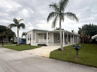 Photo 2 of 9 of home located at 462 NE Onyx Way Jensen Beach, FL 34957