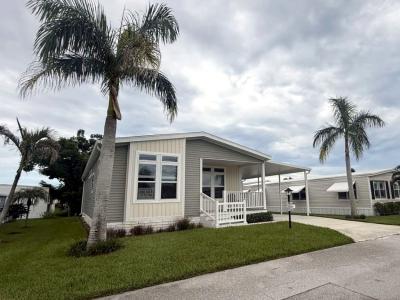 Photo 3 of 9 of home located at 462 NE Onyx Way Jensen Beach, FL 34957