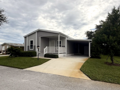 Photo 2 of 16 of home located at 96 North Warner Drive Jensen Beach, FL 34957