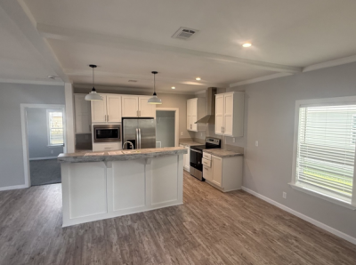 Photo 5 of 15 of home located at 36 NE Village Lane Jensen Beach, FL 34957