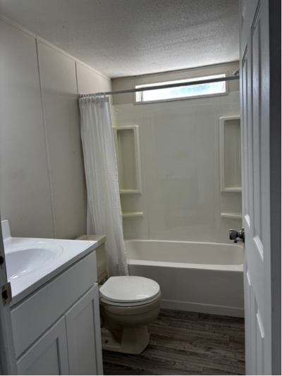 Photo 4 of 6 of home located at 43355 Normandy Ave, #628 Sterling Heights, MI 48314