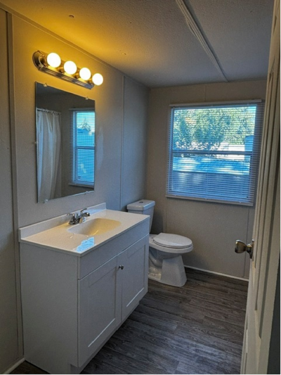 Photo 5 of 7 of home located at 43167 Riviera Ave, #86 Sterling Heights, MI 48314