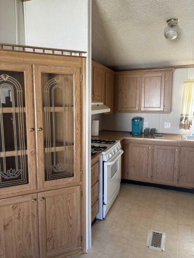 Photo 4 of 5 of home located at 10096 William Henry Drive Streetsboro, OH 44241