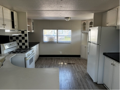 Photo 3 of 6 of home located at 43347 Frontenac Ave, #314 Sterling Heights, MI 48314