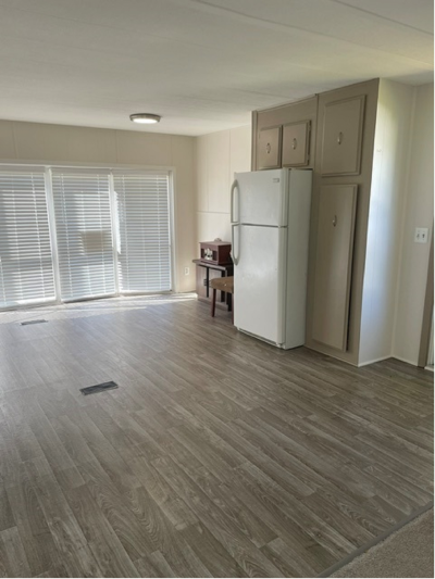 Photo 5 of 10 of home located at 27521 Moulon Rouge Dr, #609 Romulus, MI 48174