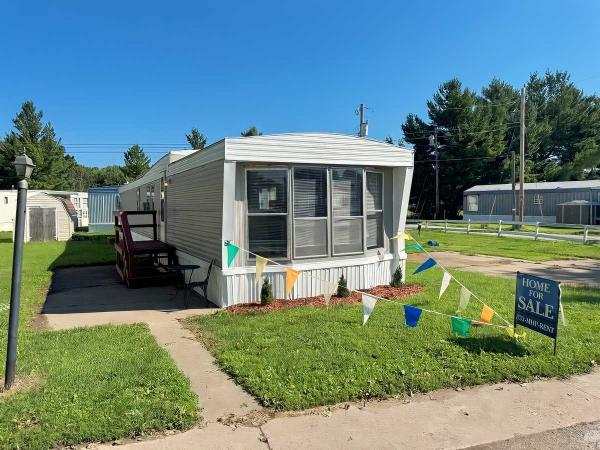 Photo 1 of 2 of home located at 661 N 19th St., Lot 20, Hamilton, IL 62341