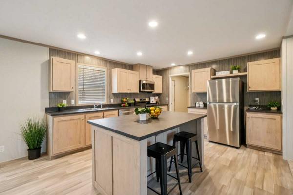 Photo 1 of 2 of home located at 1540 Poppy Ct (Lot #280) Albion, MI 49224