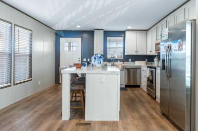 Photo 5 of 13 of home located at 942 Bandera Street San Marcos, TX 78666