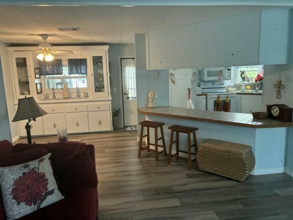 1985 VENT Manufactured Home