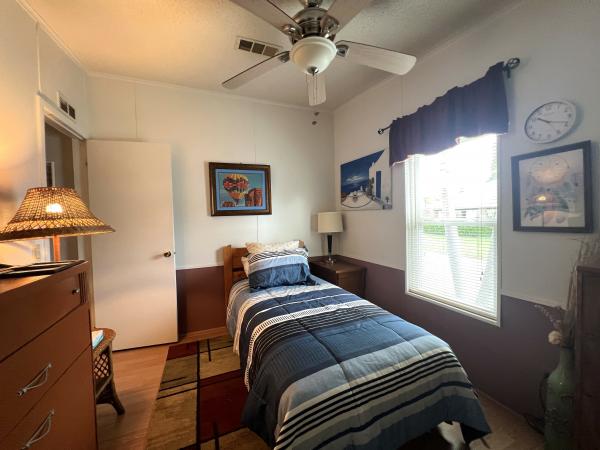 1986 CORO HS Mobile Home