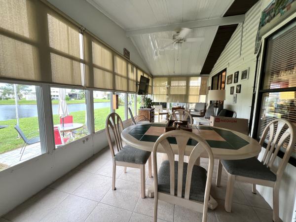 1986 CORO HS Mobile Home