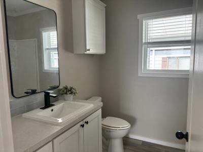 Photo 5 of 14 of home located at 1405 82nd Avenue, Site #38 Vero Beach, FL 32966