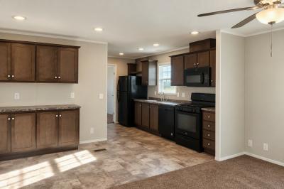 Photo 2 of 4 of home located at 134 Nixon Dr Davison, MI 48423