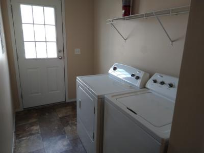 Photo 2 of 6 of home located at 190 Monroe Dr Davison, MI 48423