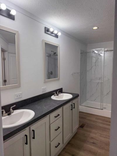 Mobile Home at 8750 Sheridan Road, Lot 21 Kenosha, WI 53141
