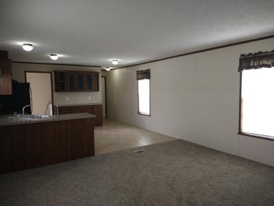 Photo 4 of 6 of home located at 434 Buchanan Dr Davison, MI 48423