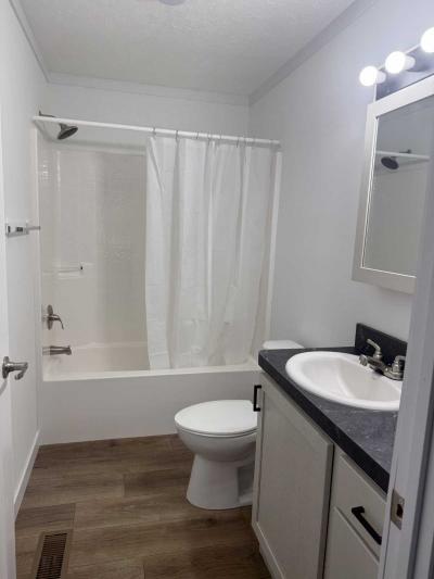 Photo 5 of 20 of home located at 8750 Sheridan Road, Lot 21 Kenosha, WI 53141