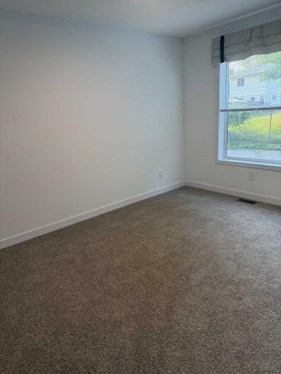 Photo 3 of 20 of home located at 8750 Sheridan Road, Lot 21 Kenosha, WI 53141