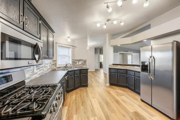 2000 Summit Crest Castle Mountain Mobile Home