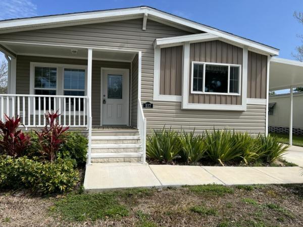Photo 1 of 2 of home located at 3150 N E 36th Ave #517 Ocala, FL 34479