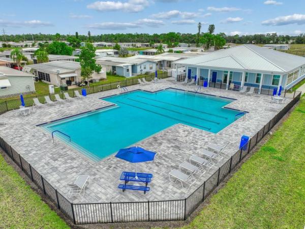 2027 Skyline - Ocala Palm Beach - Limited Series Mobile Home