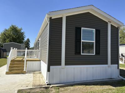 Mobile Home at 247 East St. Caledonia, OH 43314