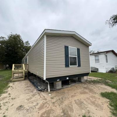 Mobile Home at 2 North Front Court Monticello, FL 32344