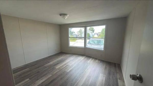 1989 1470  Home